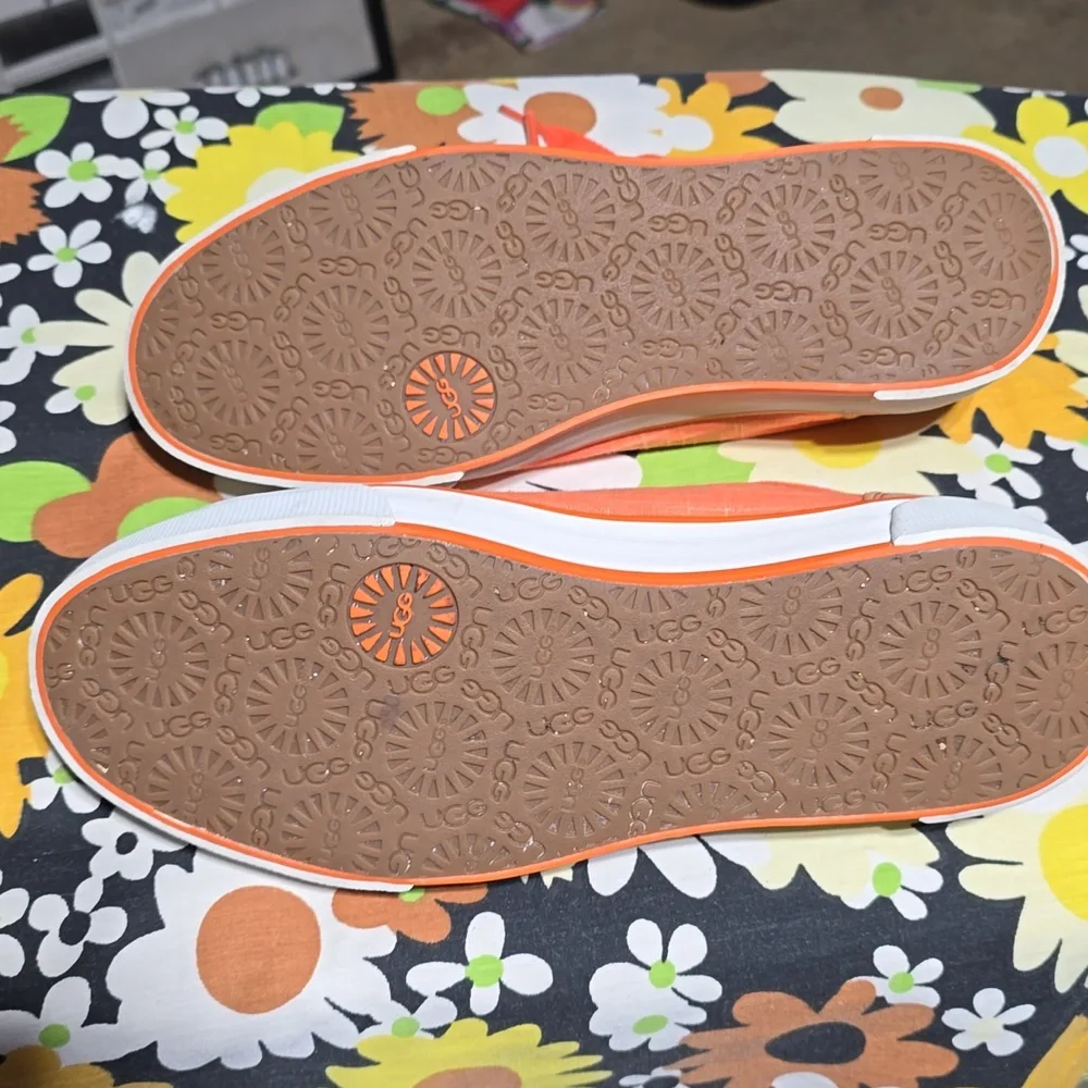 UGG Orange Canvas Lace-Up Low-Top Sneakers with Plush Lining